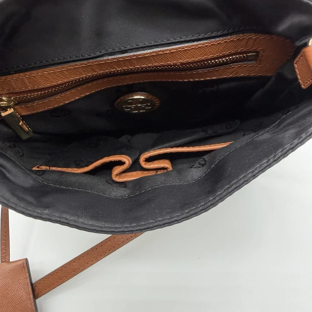 Tory Burch Penn Black Nylon Leather Crossbody With Logo Tag Gold Tone Hardware